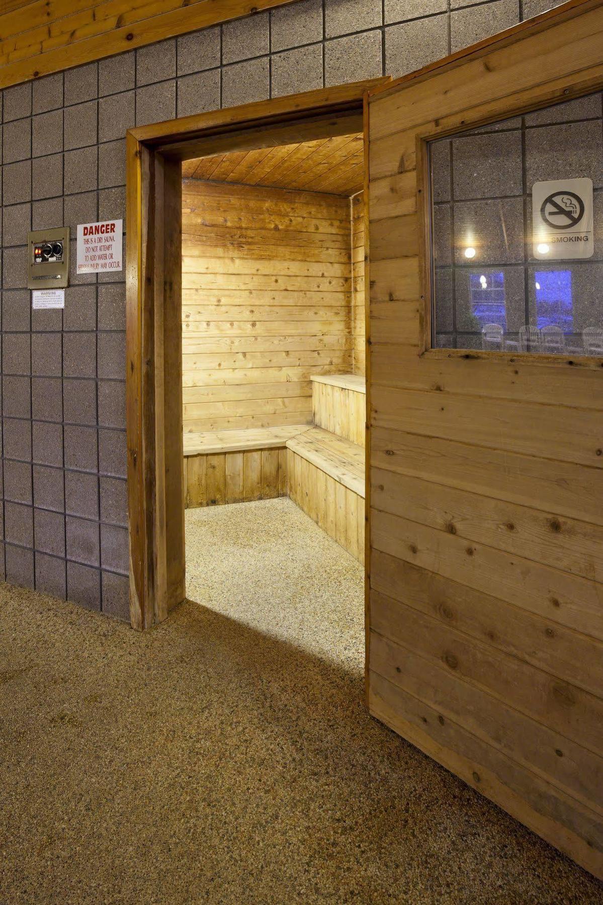 Paynesville Inn & Suites Eksteriør bilde